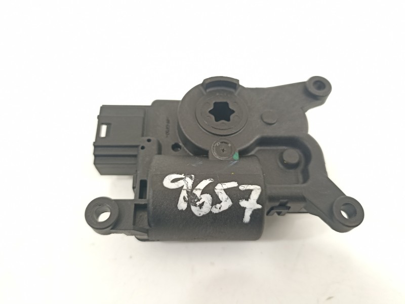 Recambio de motor apertura trampillas climatizador para volkswagen touran (5t1) advance bmt referencia OEM IAM 5Q0907511A T10160