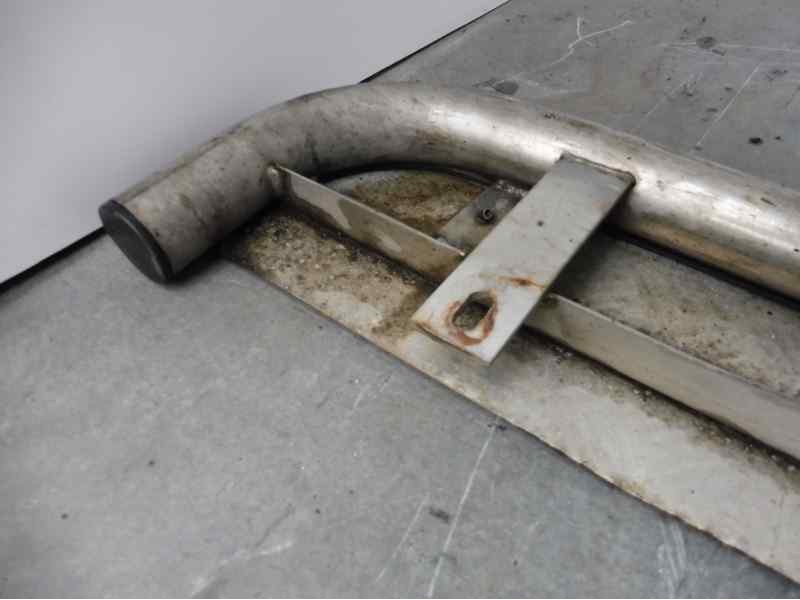 Recambio de estribos laterales para suzuki grand vitara jb (jt) 1.9 ddis jlx (5-ptas.) referencia OEM IAM   