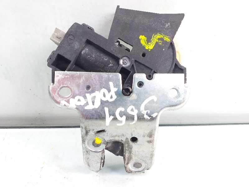 CERRADURA MALETERO / PORTON 4F5827505D 