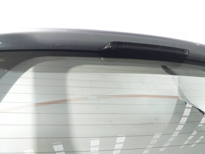 Recambio de porton trasero para mitsubishi grandis (na0w) 2.4 instyle referencia OEM IAM   