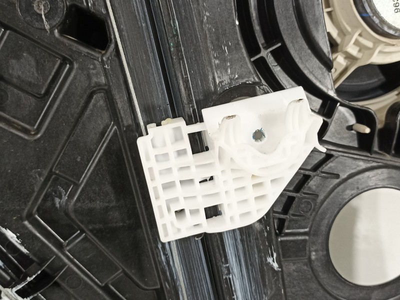 Recambio de elevalunas delantero derecho para hyundai i30 (pd) essence referencia OEM IAM 82480G4190 81320G3050 82460G4010