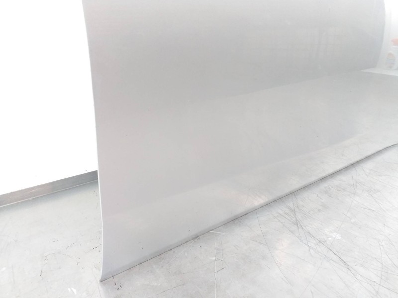 Recambio de puerta delantera derecha para mitsubishi grandis (na0w) 2.4 instyle referencia OEM IAM   