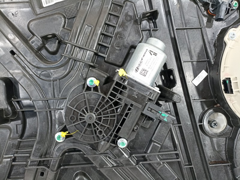 Recambio de elevalunas delantero izquierdo para hyundai i30 (pd) essence referencia OEM IAM 82470G4150 81310G3040 82450G4010