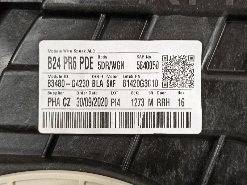 Recambio de elevalunas trasero derecho para hyundai i30 (pd) essence referencia OEM IAM 9360100100 83480G4230 83460G4010
