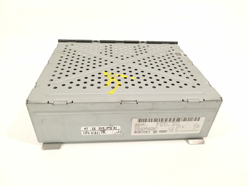 Recambio de sistema audio / radio cd para audi s6 berlina (4f2) 5.2 referencia OEM IAM 4F0035541L 4E0910541Q 