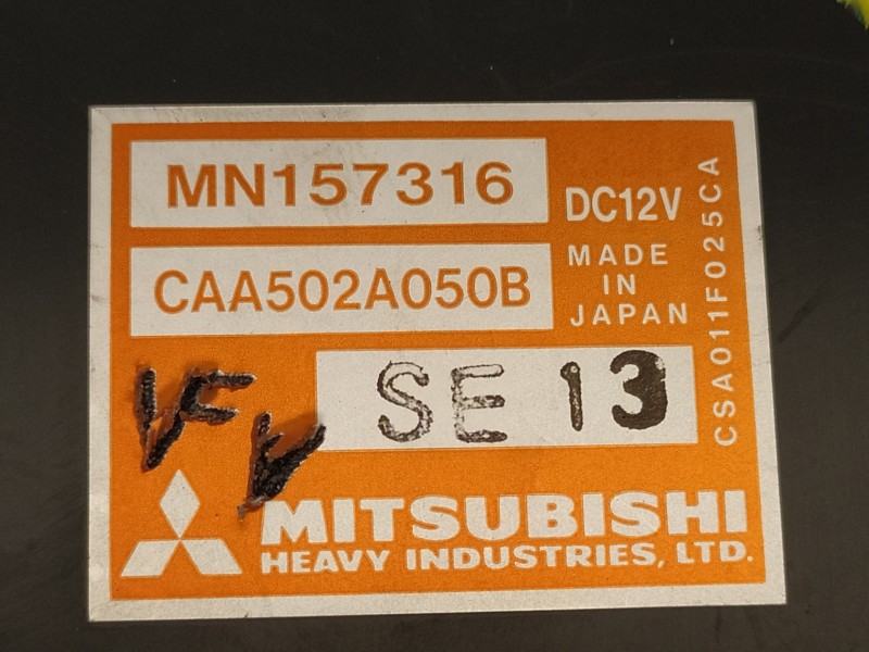 Recambio de mando calefaccion / aire acondicionado para mitsubishi grandis (na0w) 2.4 instyle referencia OEM IAM MN157316 CAA502