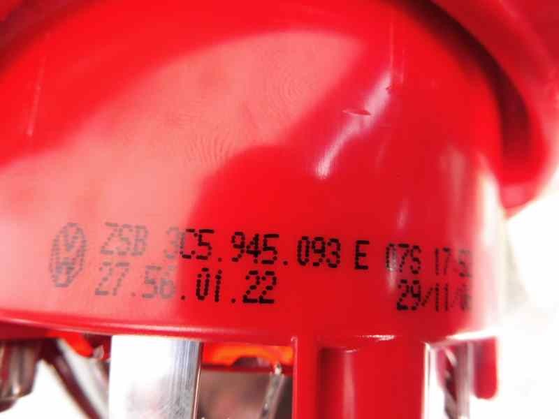 Recambio de piloto trasero izquierdo en porton para volkswagen passat berlina (3c2) advance referencia OEM IAM 3C5945093E  