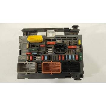 CAJA RELES / FUSIBLES 9675878480 BSMR0500 