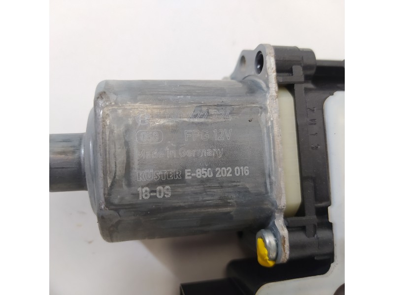 Recambio de elevalunas trasero derecho para volkswagen touran (5t1) advance bmt referencia OEM IAM 5TA839462B 5Q0959812E 