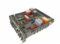 Recambio de caja reles / fusibles para volkswagen golf v berlina (1k1) trendline referencia OEM IAM 1K0937124P  