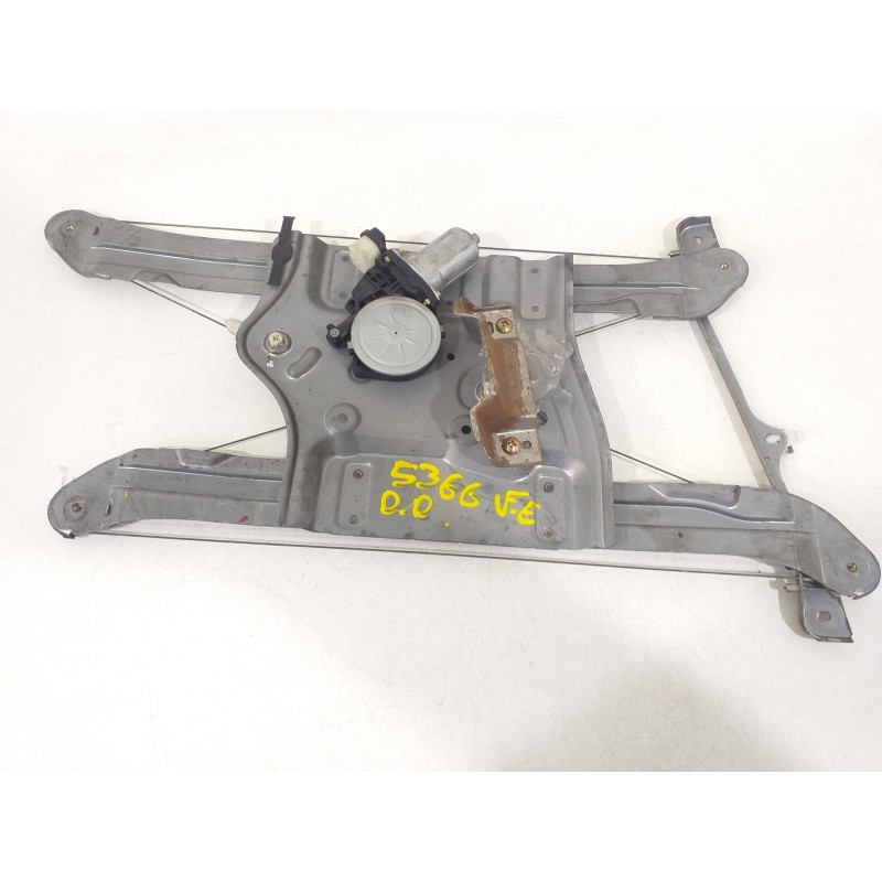 Recambio de elevalunas delantero derecho para mitsubishi grandis (na0w) 2.4 instyle referencia OEM IAM MR989948 0620402210 