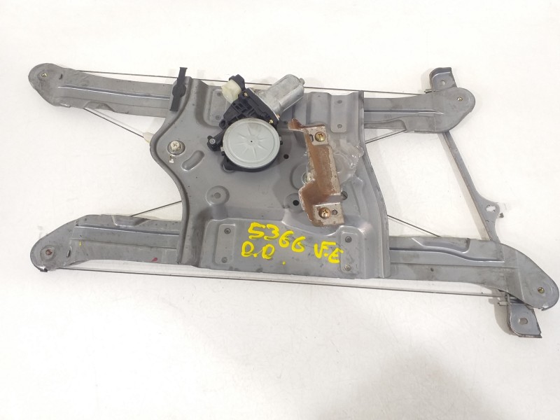 Recambio de elevalunas delantero derecho para mitsubishi grandis (na0w) 2.4 instyle referencia OEM IAM MR989948 0620402210 