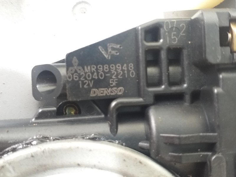 Recambio de elevalunas delantero derecho para mitsubishi grandis (na0w) 2.4 instyle referencia OEM IAM MR989948 0620402210 