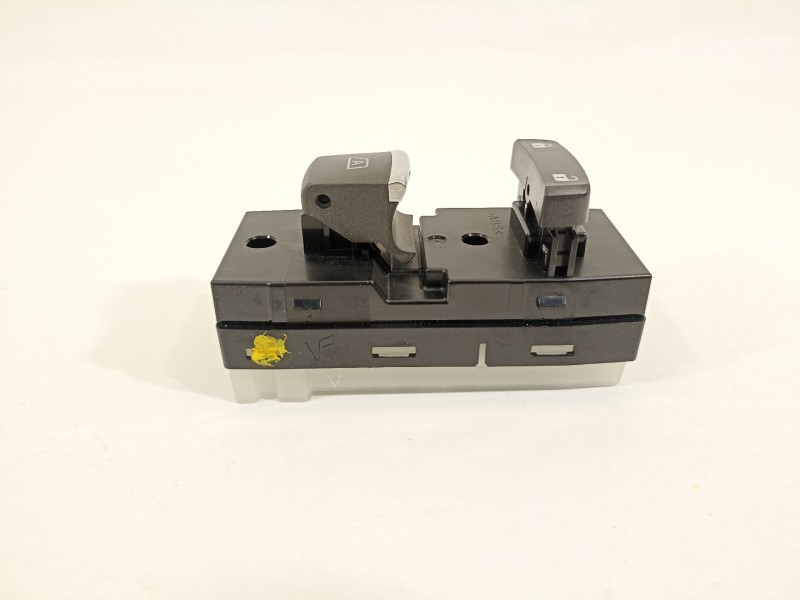 Recambio de mando elevalunas delantero derecho para infiniti q50 q50 referencia OEM IAM 254113JA0A  