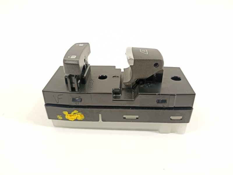 Recambio de mando elevalunas delantero derecho para infiniti q50 q50 referencia OEM IAM 254113JA0A  