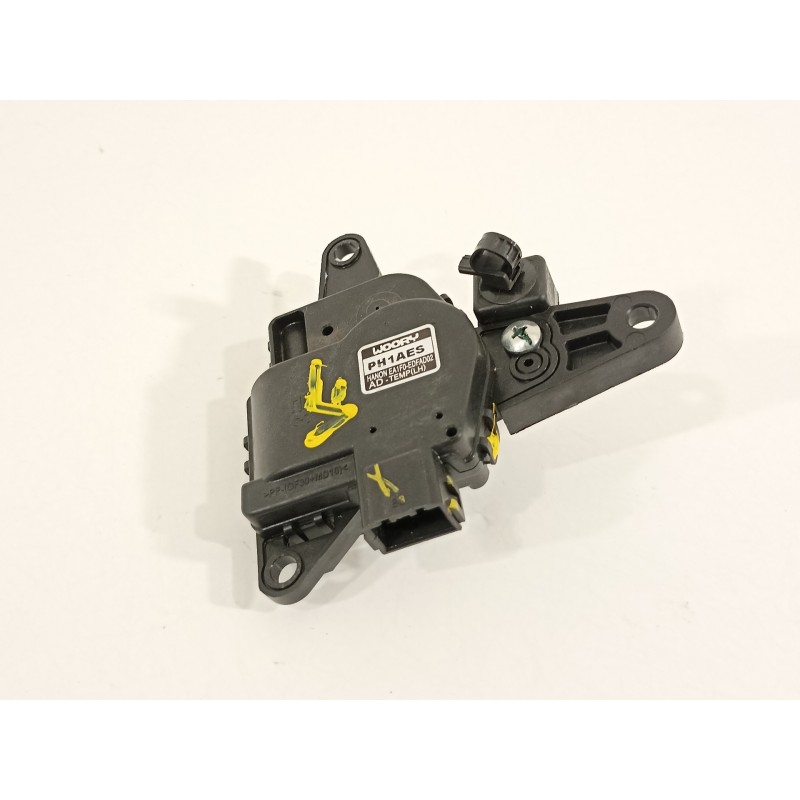 Recambio de motor apertura trampillas climatizador para hyundai i30 (pd) essence referencia OEM IAM EA1F0EDFAD02 PH1AES 