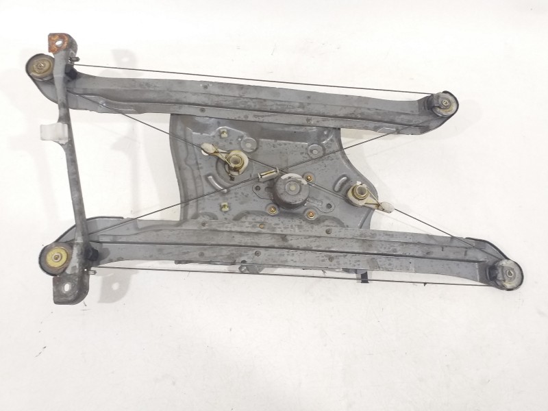 Recambio de elevalunas delantero izquierdo para mitsubishi grandis (na0w) 2.4 instyle referencia OEM IAM MR989947 0620402220 