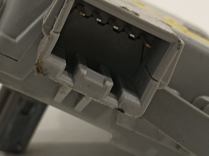 Recambio de motor apertura trampillas climatizador para hyundai i30 (pd) essence referencia OEM IAM EA1F0EDFAC02 PICAES 