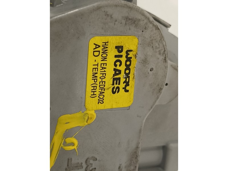 Recambio de motor apertura trampillas climatizador para hyundai i30 (pd) essence referencia OEM IAM EA1F0EDFAC02 PICAES 