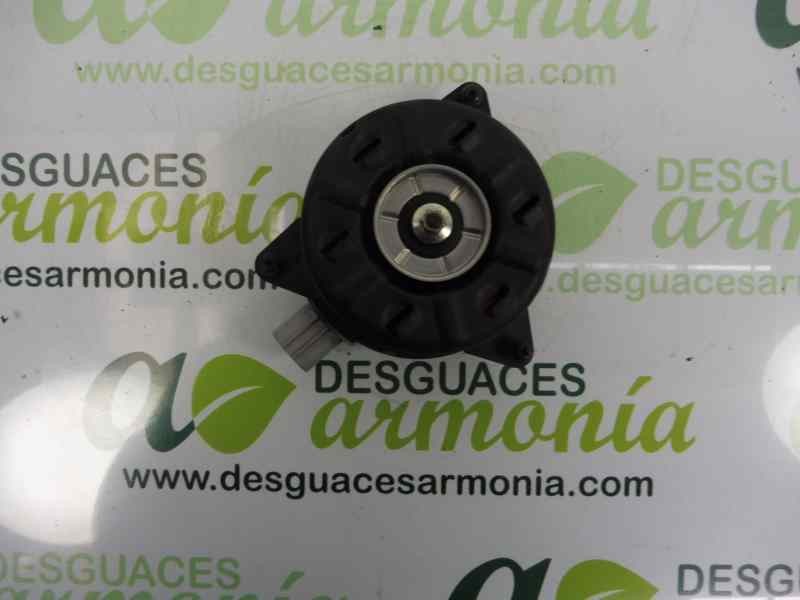 Recambio de electroventilador para toyota yaris active referencia OEM IAM 1636300090  