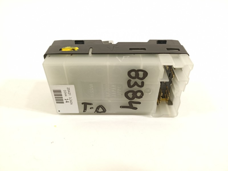 Recambio de mando elevalunas trasero derecho para infiniti q50 q50 referencia OEM IAM 254213JA0A  