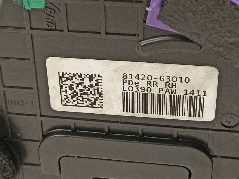 Recambio de cerradura puerta trasera derecha para hyundai i30 (pd) essence referencia OEM IAM 81420G3010  