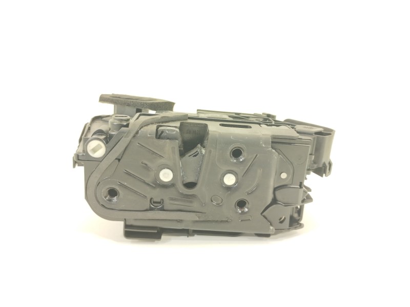Recambio de cerradura puerta trasera izquierda para volkswagen touran (5t1) advance bmt referencia OEM IAM 5TA839015E 45830180 