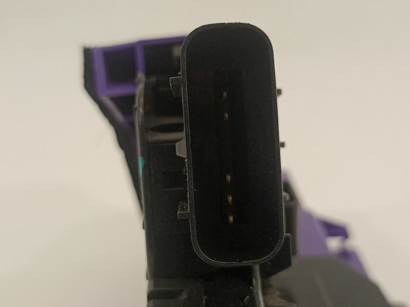 Recambio de cerradura puerta trasera izquierda para hyundai i30 (pd) essence referencia OEM IAM 81410G3010  