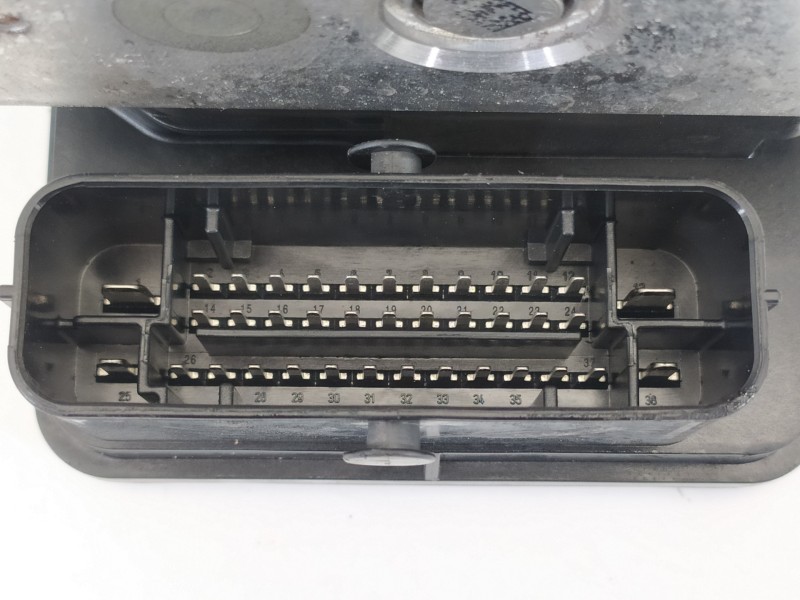 Recambio de abs para opel vivaro b kasten/combi combi l1 2.7t referencia OEM IAM 476601418R 10022008724 28515240123