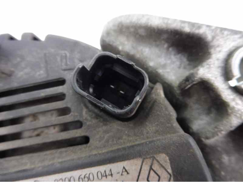 Recambio de alternador para renault clio ii fase ii (b/cb0) campus referencia OEM IAM 8200660044A SG9B107 2543553B