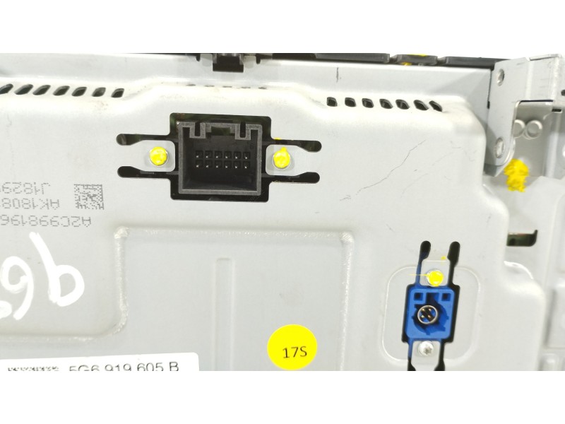 Recambio de pantalla multifuncion para volkswagen touran (5t1) advance bmt referencia OEM IAM 5G6919605B A2C1890460001 