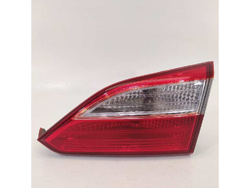 Recambio de piloto trasero derecho para hyundai i30 (gd) referencia OEM IAM 92404A62  