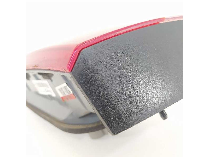 Recambio de piloto trasero derecho para hyundai i30 (gd) referencia OEM IAM 92404A62  