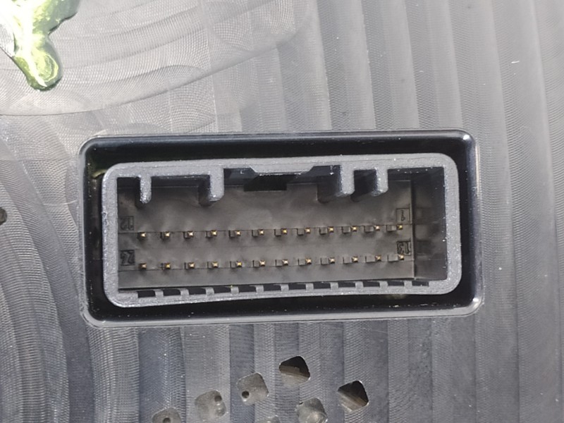 Recambio de cuadro instrumentos para renault megane iii berlina 5 p dynamique referencia OEM IAM 248100342R  