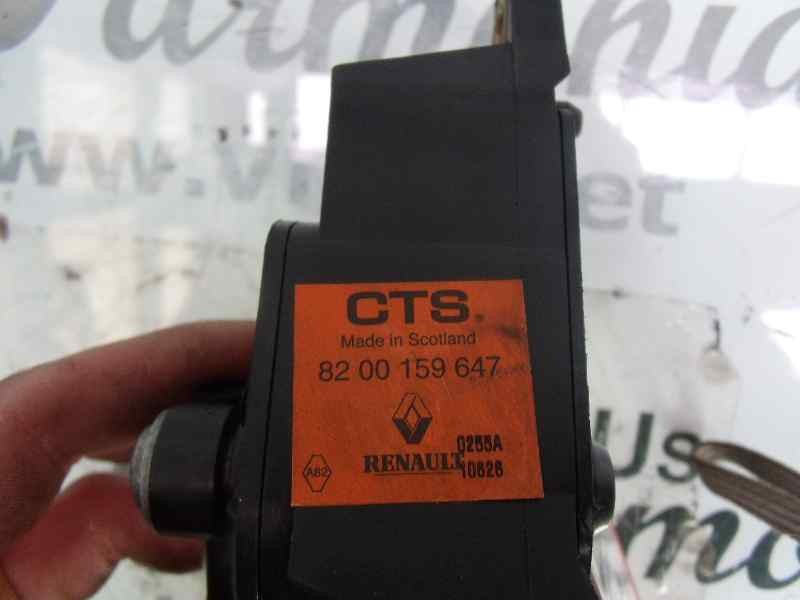 Recambio de potenciometro pedal para renault scenic ii adventure by coronel tapiocca referencia OEM IAM 8200159647  