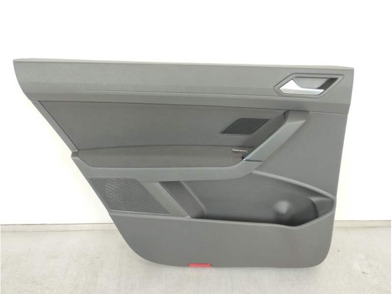 Recambio de guarnecido puerta trasera izquierda para volkswagen touran (5t1) advance bmt referencia OEM IAM 5TA867211  