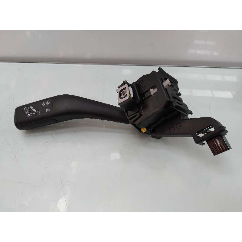 Recambio de mando intermitentes para seat leon (1p1) sport limited referencia OEM IAM 1K0953513E  