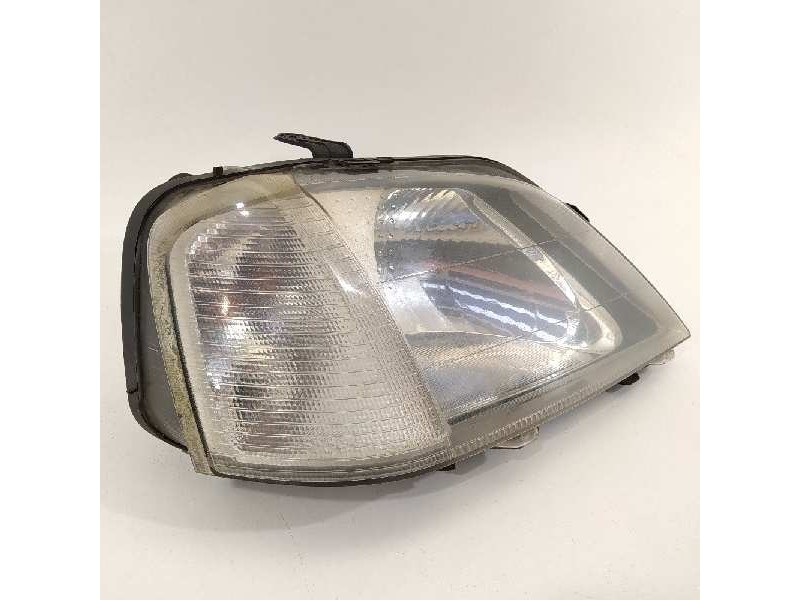 Recambio de faro derecho para dacia logan ambiance referencia OEM IAM 8200211006 89029770 
