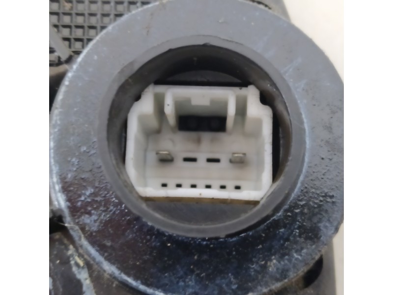 Recambio de cerradura puerta delantera derecha para toyota avensis wagon (t25) 2.2 d-4d executive referencia OEM IAM   