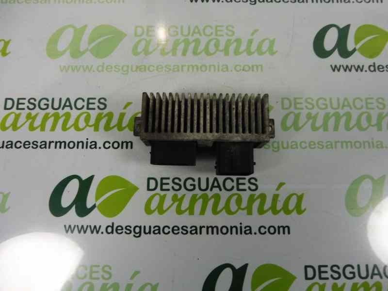 Recambio de caja precalentamiento para renault scenic iii dynamique referencia OEM IAM 8200558438A  