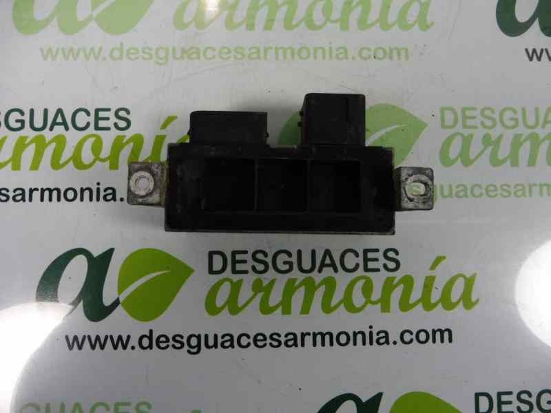 Recambio de caja precalentamiento para renault scenic iii dynamique referencia OEM IAM 8200558438A  