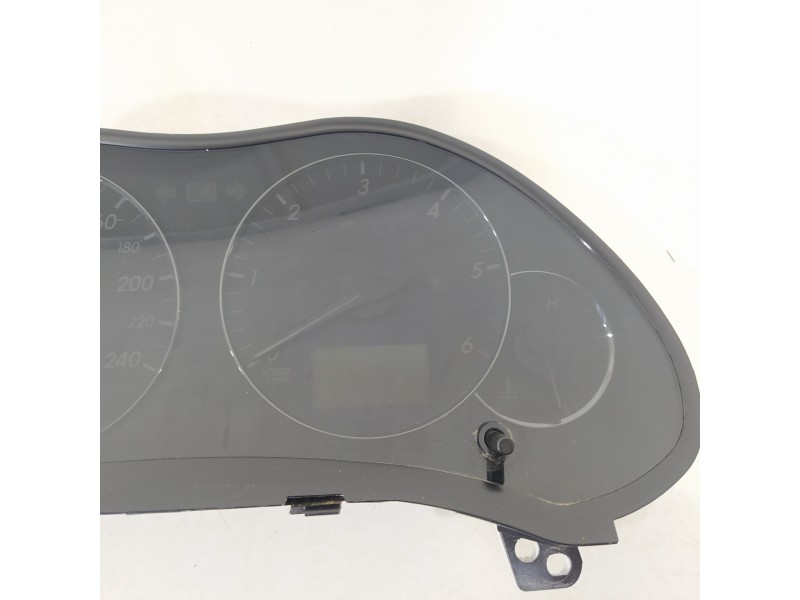 Recambio de cuadro instrumentos para toyota avensis wagon (t25) 2.2 d-4d executive referencia OEM IAM 8380005C00C  