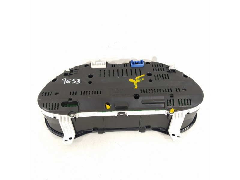 Recambio de cuadro instrumentos para toyota avensis wagon (t25) 2.2 d-4d executive referencia OEM IAM 8380005C00C  