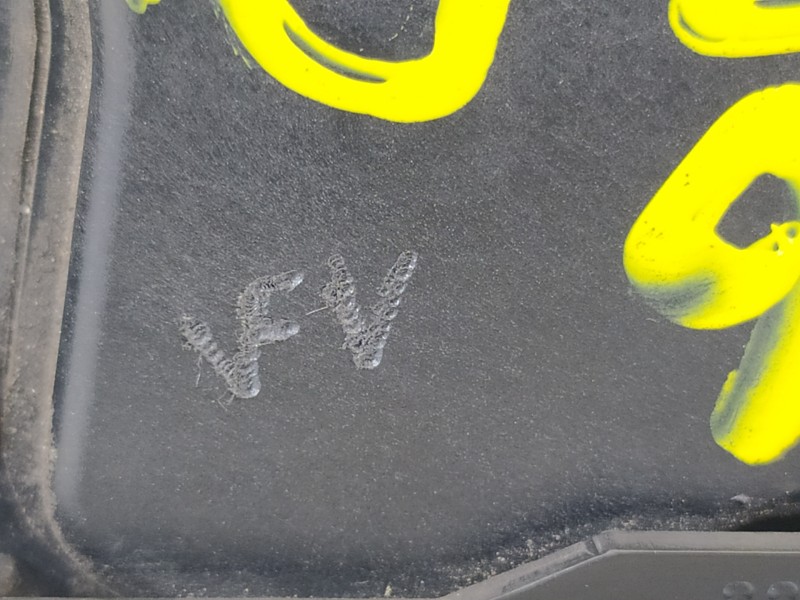 Recambio de cerradura puerta trasera derecha para mitsubishi grandis (na0w) 2.4 instyle referencia OEM IAM MN145876  