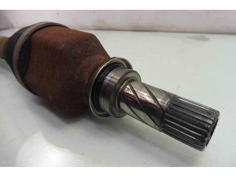 Recambio de transmision delantera izquierda para renault scenic ii confort dynamique referencia OEM IAM 8200375537  