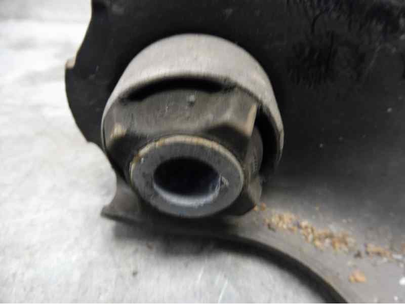 Recambio de brazo suspension inferior delantero izquierdo para dacia dokker ambiance referencia OEM IAM 545010294R  