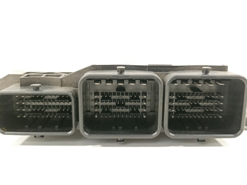 Recambio de centralita motor uce para peugeot 308 access referencia OEM IAM 9805947380 281019817 