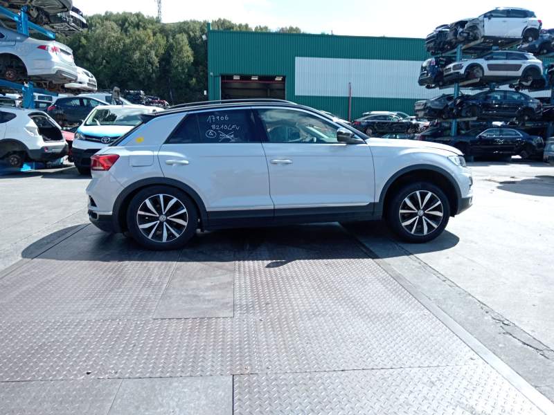 VOLKSWAGEN T-ROC (A11, D11)