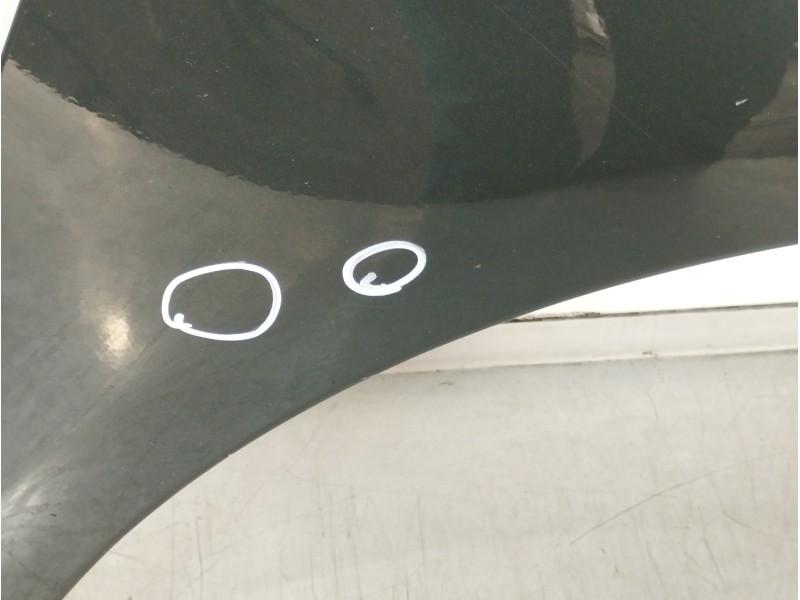 Recambio de aleta delantera derecha para toyota avensis wagon (t25) 2.2 d-4d executive referencia OEM IAM   