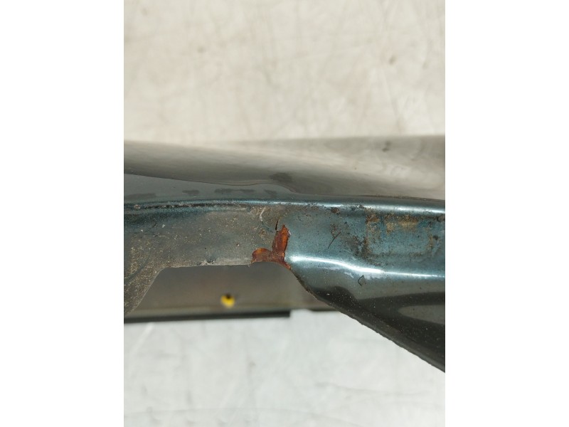 Recambio de aleta delantera derecha para toyota avensis wagon (t25) 2.2 d-4d executive referencia OEM IAM   